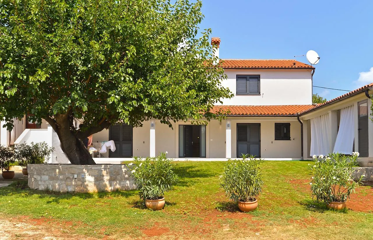 House Kazali 1749 Villa Medulin